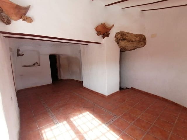 Dom w skale na sprzedaż w Galera - 76 000 € (Ref: 9496574)