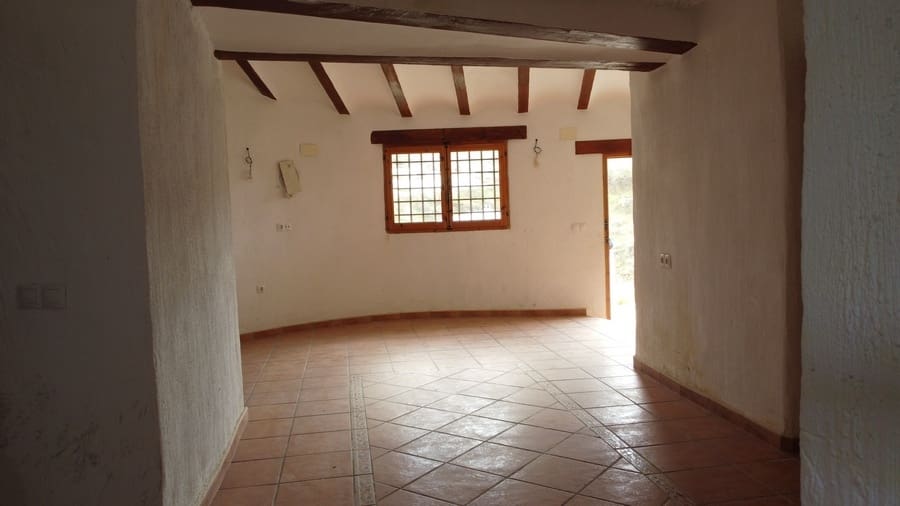 Cave House for sale in Galera - € 76,000 (Ref: 9496574)
