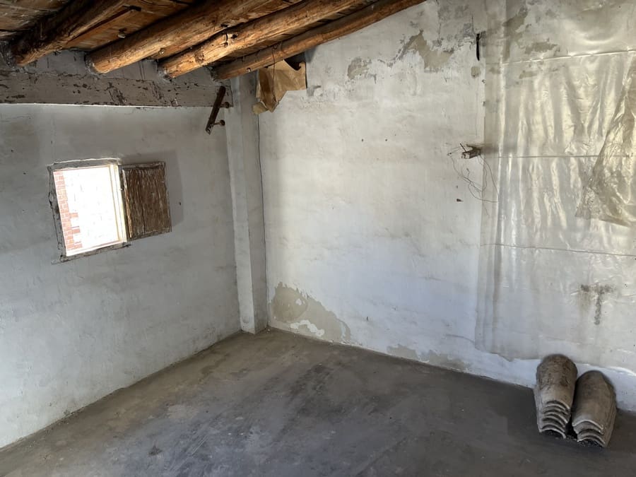 3 bedroom Townhouse for sale in Baza - € 35,000 (Ref: 9496575)