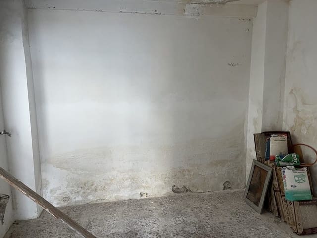 3 chambre Finca/Maison de Campagne à vendre à Baza - 35 000 € (Ref: 9496575)