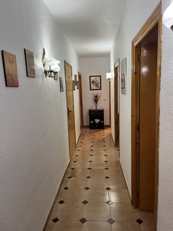 Finca/Country House for sale in Cortes de Baza - € 98,000 (Ref: 9496576)