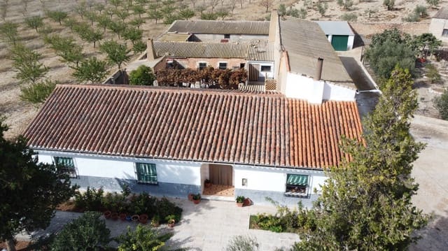 Finca/Herregård til salgs i Cortes de Baza - € 98 000 (Ref: 9496576)