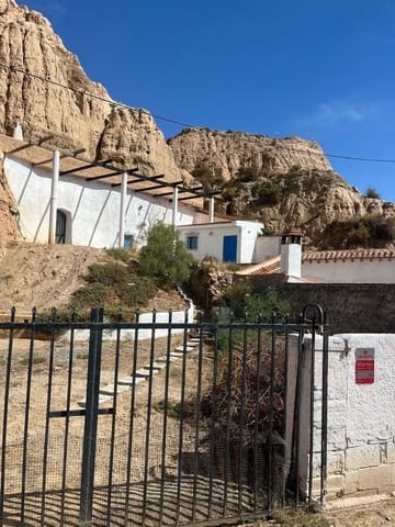 7 chambre Maison Troglodyte à vendre à Guadix - 90 000 € (Ref: 9506427)