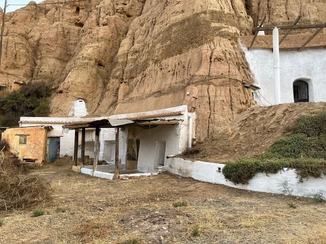 7 chambre Maison Troglodyte à vendre à Guadix - 90 000 € (Ref: 9506427)