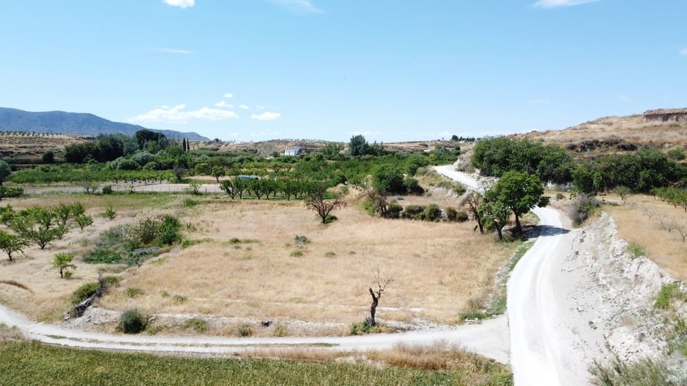 6 slaapkamer Finca/Landhuis te koop in Galera - € 110.000 (Ref: 9516479)