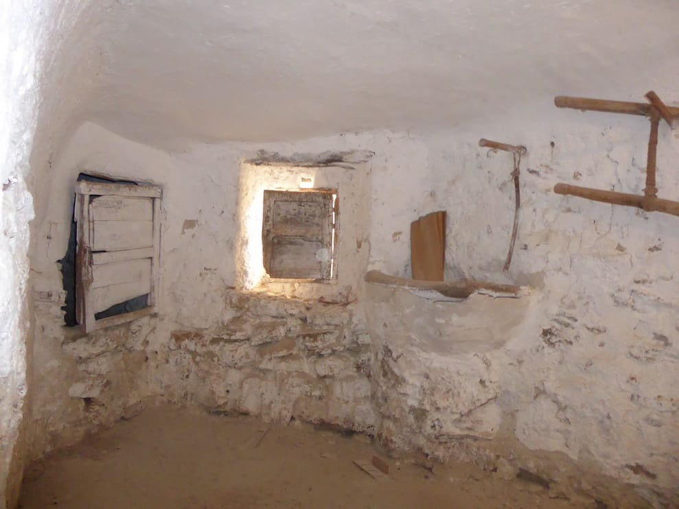 6 slaapkamer Finca/Landhuis te koop in Galera - € 110.000 (Ref: 9516479)