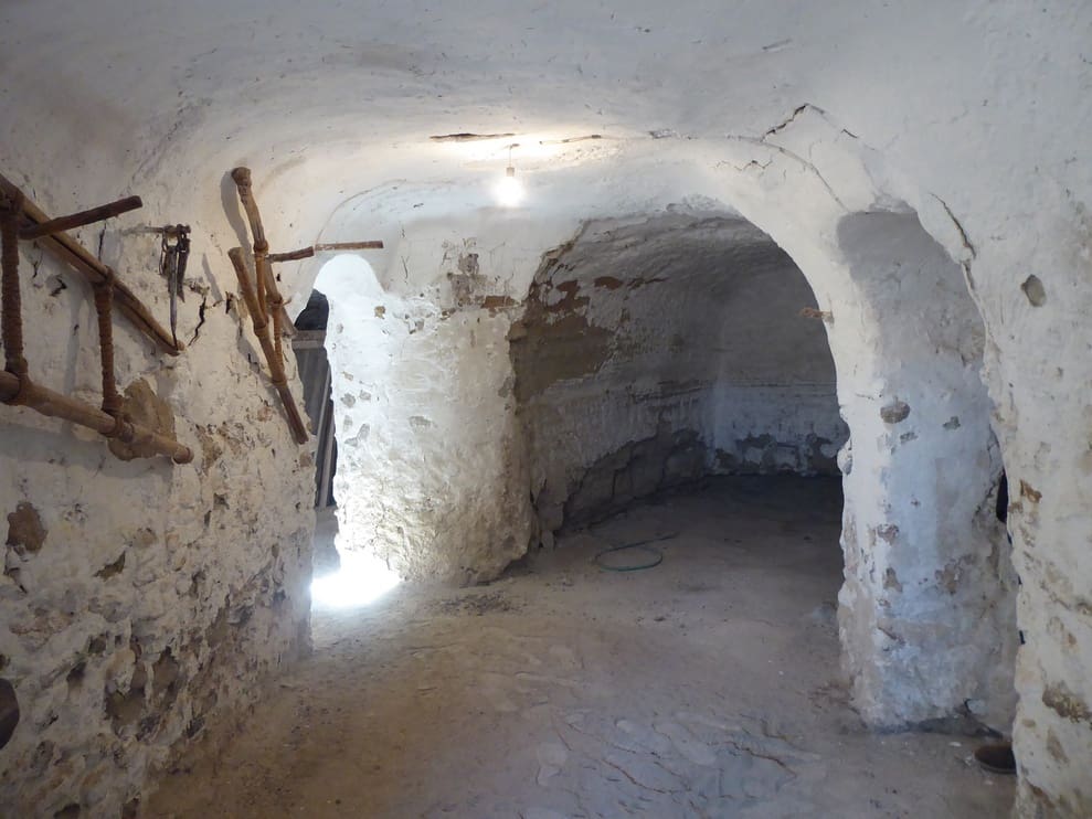 6 slaapkamer Finca/Landhuis te koop in Galera - € 110.000 (Ref: 9516479)