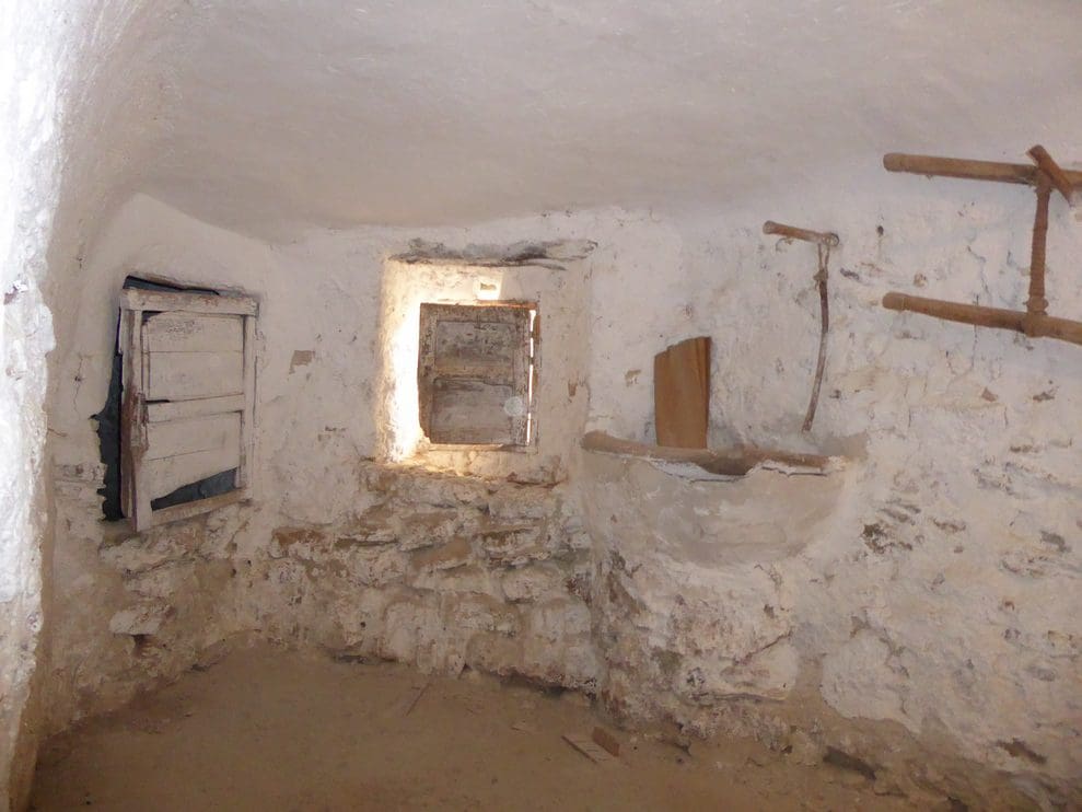 6 sypialnia Finka/Dom wiejski na sprzedaż w Galera - 110 000 € (Ref: 9516479)