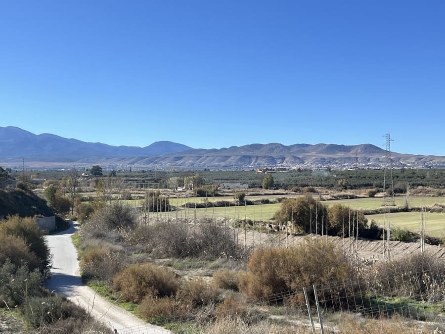 8 soveværelse Hulehus til salg i Baza - € 200.000 (Ref: 9521786)