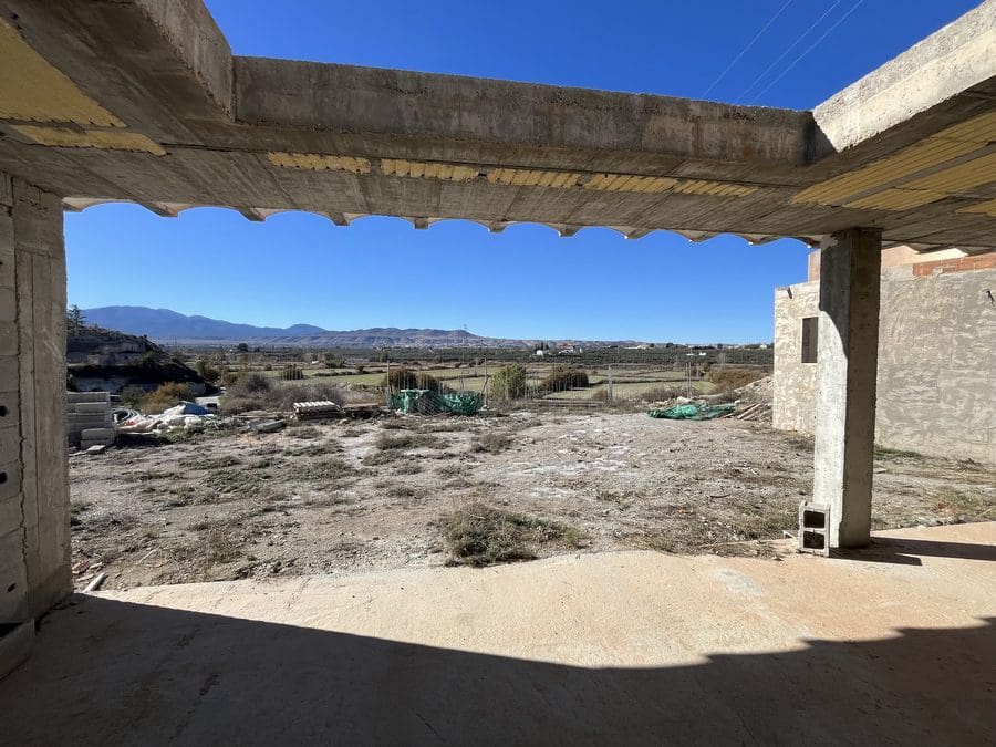 8 slaapkamer Grotwoning te koop in Baza - € 200.000 (Ref: 9521786)