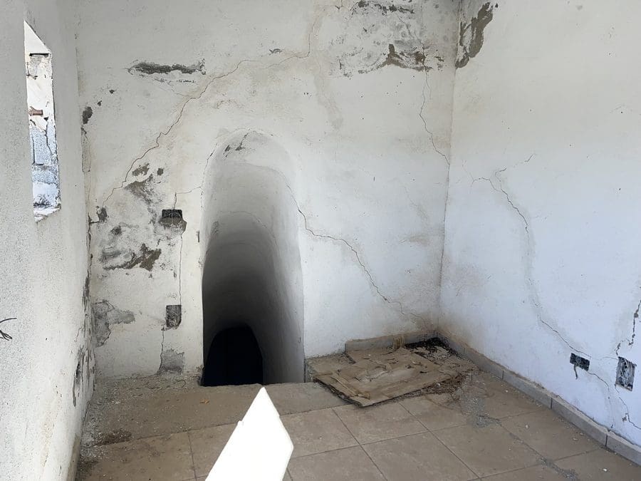 8 slaapkamer Grotwoning te koop in Baza - € 200.000 (Ref: 9521786)