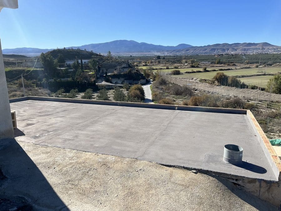 8 slaapkamer Grotwoning te koop in Baza - € 200.000 (Ref: 9521786)