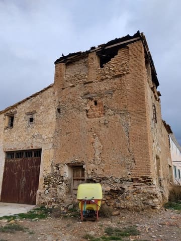 3 slaapkamer Finca/Landhuis te koop in Caniles - € 21.000 (Ref: 9534749)