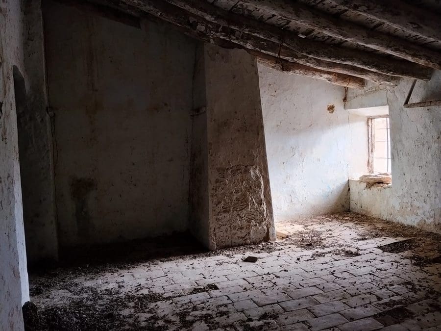 3 bedroom Finca/Country House for sale in Caniles - € 21,000 (Ref: 9534749)