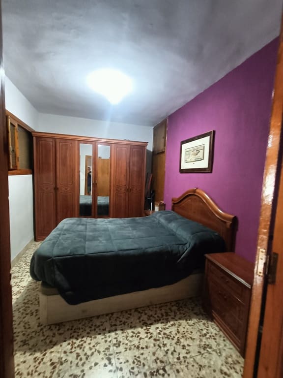 3 makuuhuone Omakotitalo myytävänä paikassa Baza - 65 000 € (Ref: 9534750)