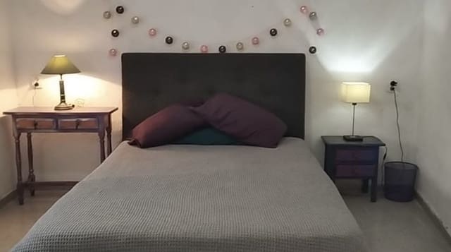 4 soverom Hus til salgs i Hinojares med svømmebasseng - € 93 000 (Ref: 9591815)