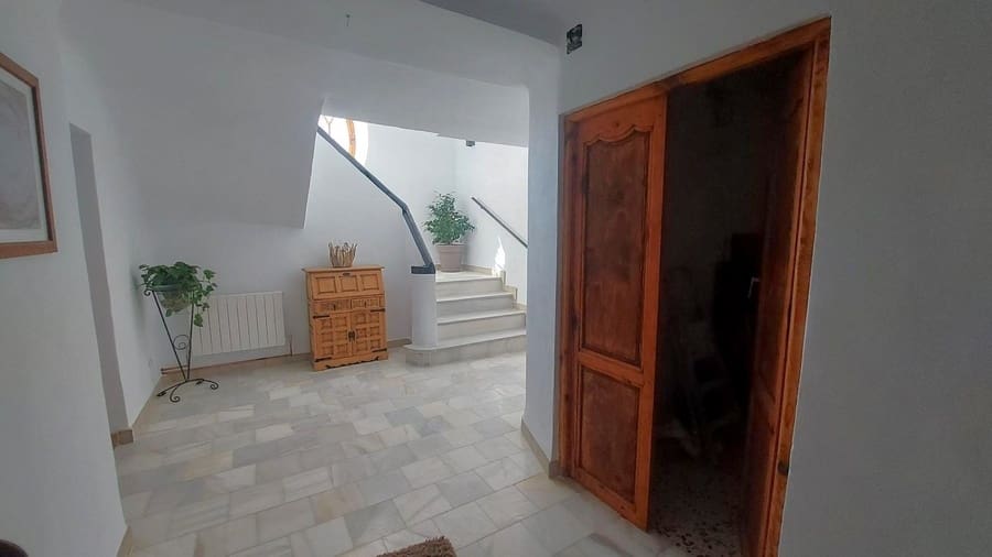 7 soveværelse Byhus til salg i Huescar - € 599.000 (Ref: 9591817)