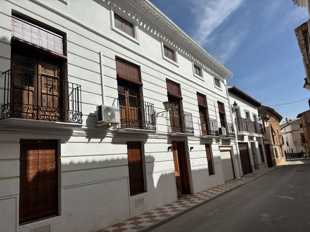 7 soveværelse Byhus til salg i Huéscar - € 599.000 (Ref: 9591817)