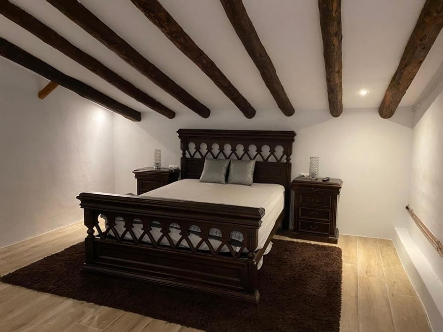 7 soveværelse Byhus til salg i Huescar - € 599.000 (Ref: 9591817)