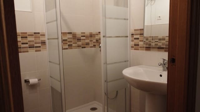 1 quarto Casa em Banda para venda em Baza - 55 000 € (Ref: 9603680)