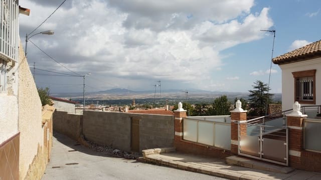 4 camera da letto Casa Grotta in vendita in Baza - 66.000 € (Rif: 9603681)