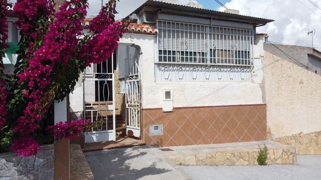 4 camera da letto Casa Grotta in vendita in Baza - 66.000 € (Rif: 9603681)