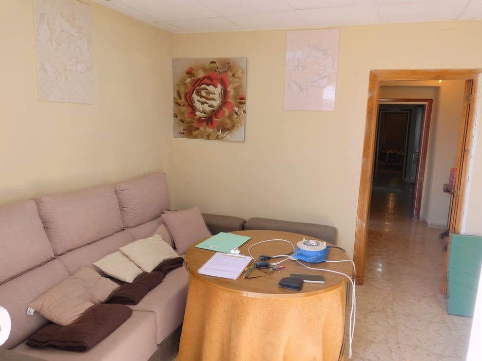 4 sypialnia Dom w skale na sprzedaż w Baza - 66 000 € (Ref: 9603681)