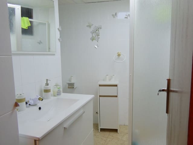 4 Zimmer Höhle zu verkaufen in Baza - 66.000 € (Ref: 9603681)