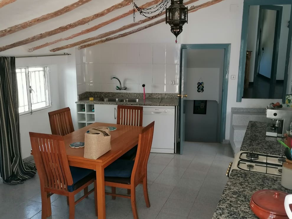 4 soverom Finca/Herregård til salgs i Hinojares med svømmebasseng garasje - € 88 000 (Ref: 9789630)