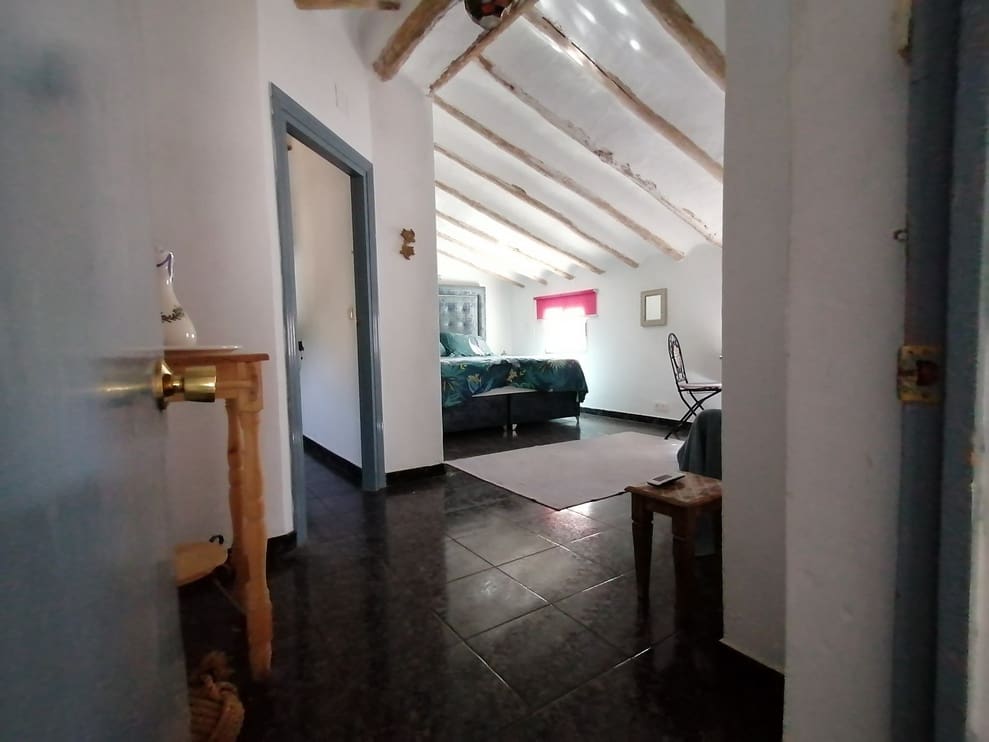 4 soverom Finca/Herregård til salgs i Hinojares med svømmebasseng garasje - € 88 000 (Ref: 9789630)
