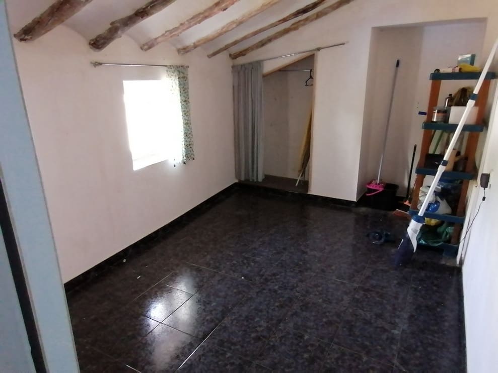 4 soverom Finca/Herregård til salgs i Hinojares med svømmebasseng garasje - € 88 000 (Ref: 9789630)