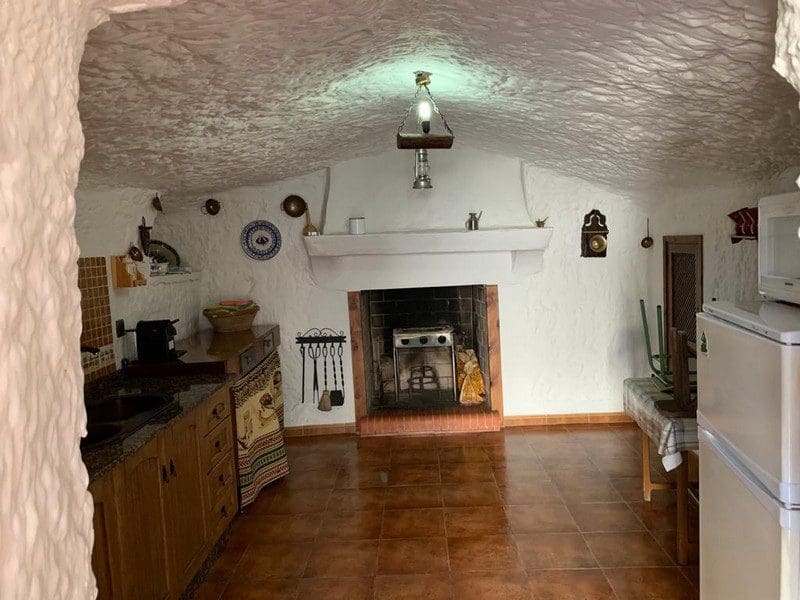 3 makuuhuone Maalaistalo myytävänä paikassa Caniles - 178 500 € (Ref: 9789631)