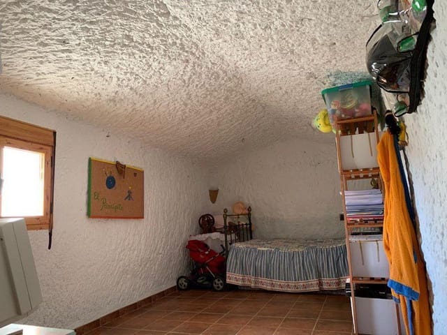 3 soveværelse Hulehus til salg i Caniles - € 178.500 (Ref: 9789631)