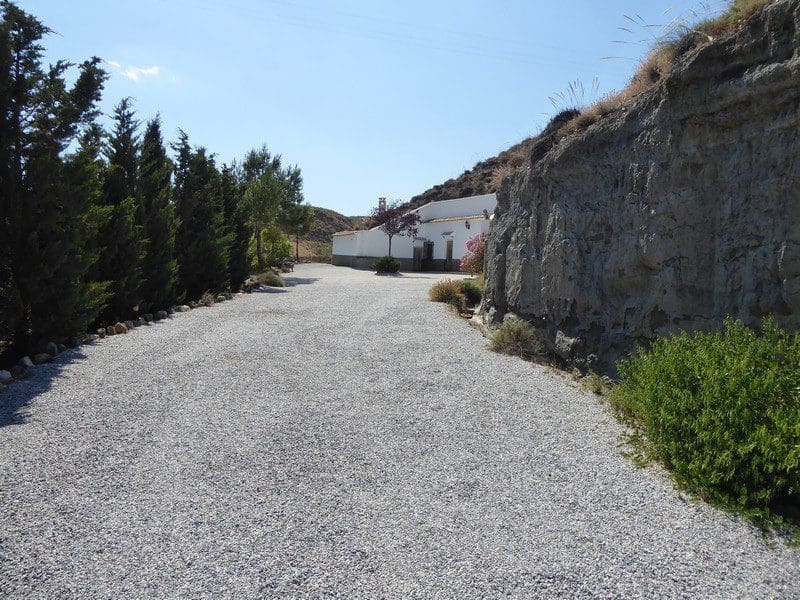 3 makuuhuone Maalaistalo myytävänä paikassa Caniles - 178 500 € (Ref: 9789631)