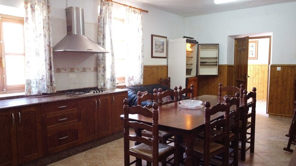 5 camera da letto Finca/Casa di Campagna in vendita in Baul - 159.000 € (Rif: 9789632)