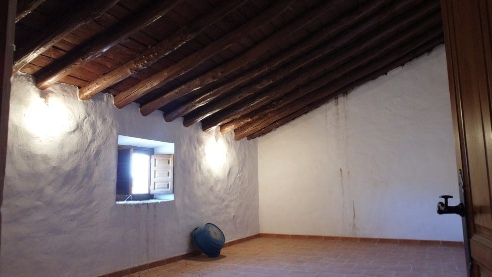 5 camera da letto Finca/Casa di Campagna in vendita in Baul - 159.000 € (Rif: 9789632)