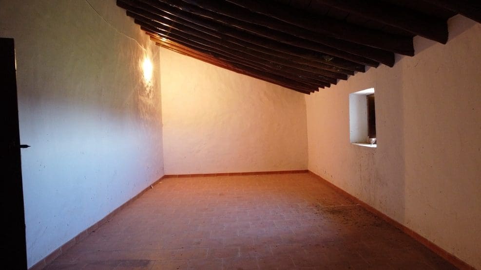 5 camera da letto Finca/Casa di Campagna in vendita in Baul - 159.000 € (Rif: 9789632)