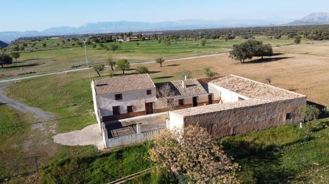 5 camera da letto Finca/Casa di Campagna in vendita in Baúl, Baza - 159.000 € (Rif: 9789632)