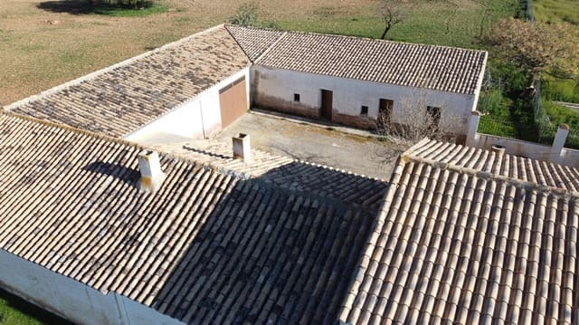 5 camera da letto Finca/Casa di Campagna in vendita in Baúl, Baza - 159.000 € (Rif: 9789632)