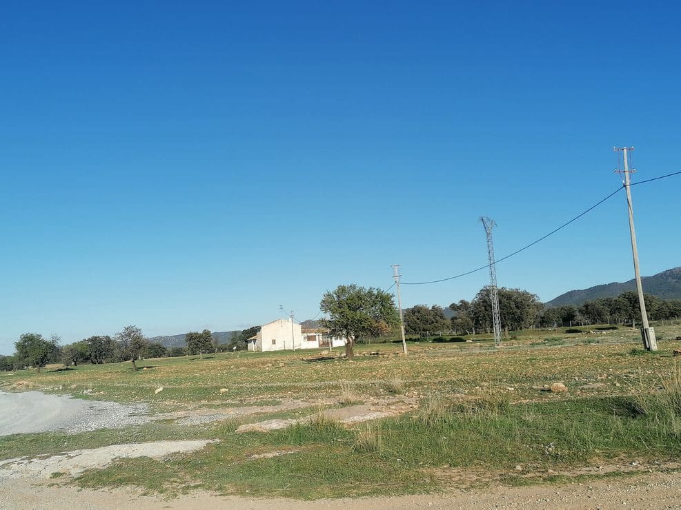 5 slaapkamer Finca/Landhuis te koop in Baul met garage - € 150.000 (Ref: 9789632)