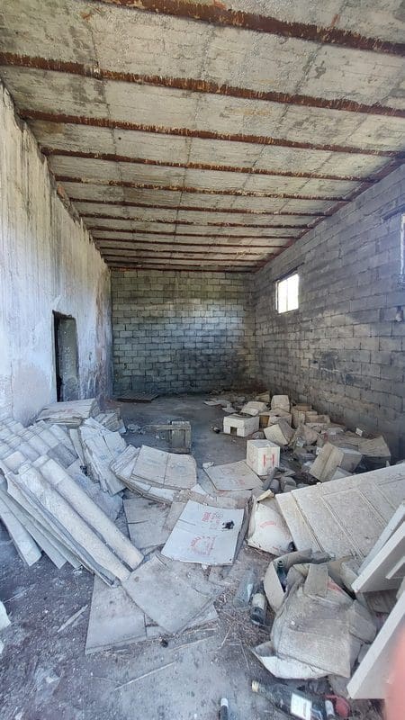 Erhverv til salg i Baza - € 69.000 (Ref: 9789633)