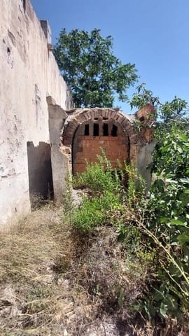 Kommersiell til salgs i Baza - € 69 000 (Ref: 9789633)