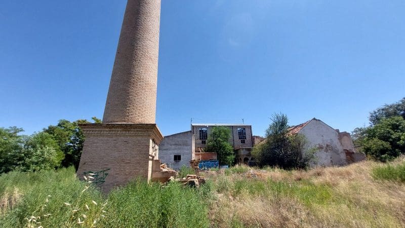 Erhverv til salg i Baza - € 69.000 (Ref: 9789633)