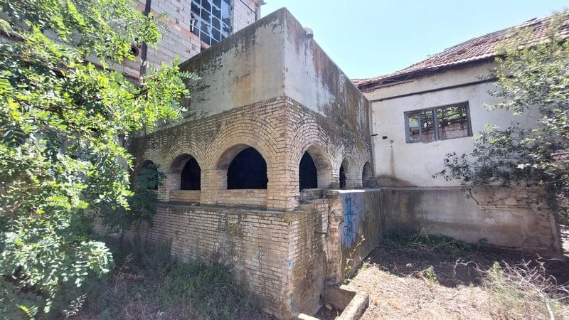 Erhverv til salg i Baza - € 69.000 (Ref: 9789633)