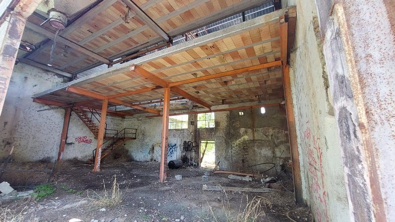 Erhverv til salg i Baza - € 69.000 (Ref: 9789633)