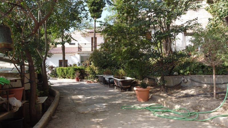 4 sypialnia Finka/Dom wiejski na sprzedaż w Caniles z basenem - 244 000 € (Ref: 9789634)