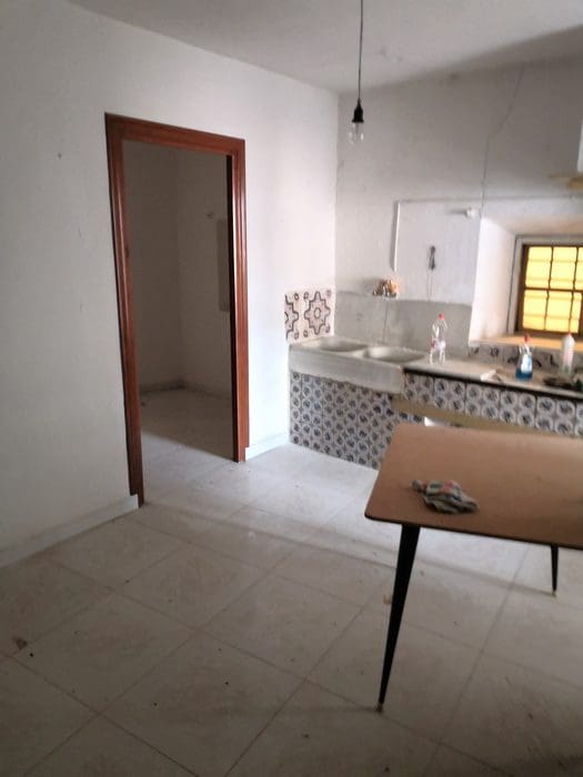 4 makuuhuone Maalaistalo myytävänä paikassa Benamaurel - 38 000 € (Ref: 9789635)