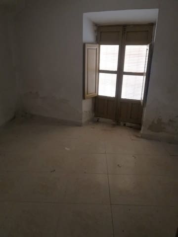 4 makuuhuone Maalaistalo myytävänä paikassa Benamaurel - 38 000 € (Ref: 9789635)