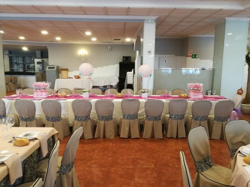 8 soverom Kommersiell til salgs i Castril - € 888 000 (Ref: 9789636)