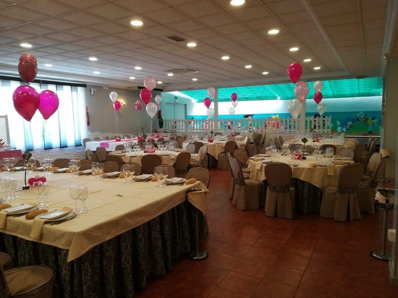 8 soverom Kommersiell til salgs i Castril - € 888 000 (Ref: 9789636)